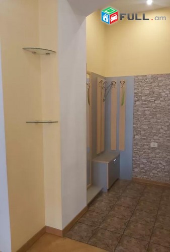 Vardzov e trvum 1/2 senyakanoc bnakaran Kentronum