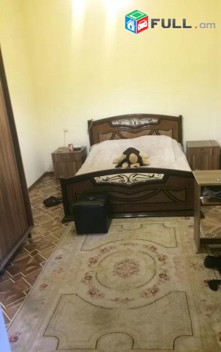 Vajarvum e 3 senyakanoc sepakan tun Ajapnyakum