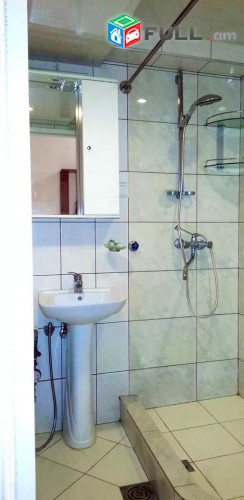 Vardzov e trvum 2 senyakanoc bnakaran Kentronum