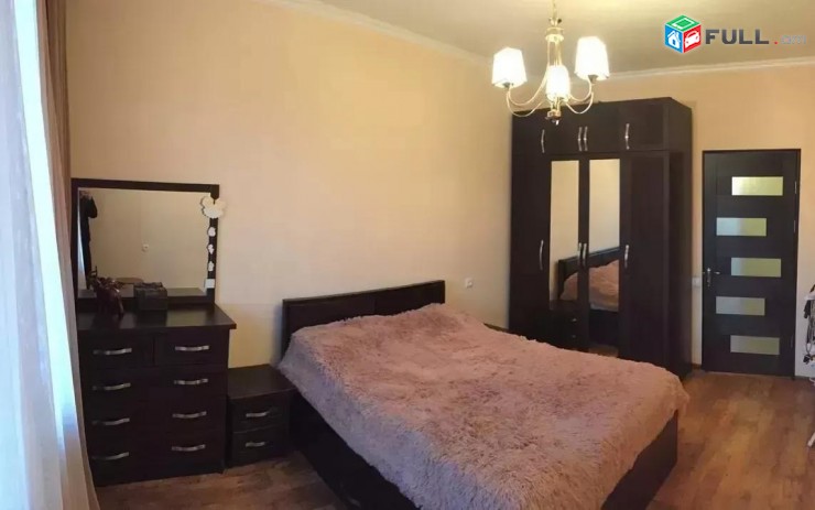 Vardzov e trvum 3 senyakanoc bnakaran Davitashenum