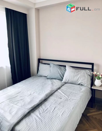 Vardzov e trvum 3 senyakanoc bnakaran Kentronum