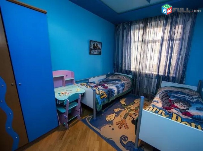 Vardzov e trvum 3 senyakanoc bnakaran Kentronum