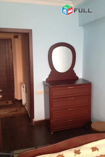 Vardzov e trvum 1/2 senyakanoc bnakaran Kentronum
