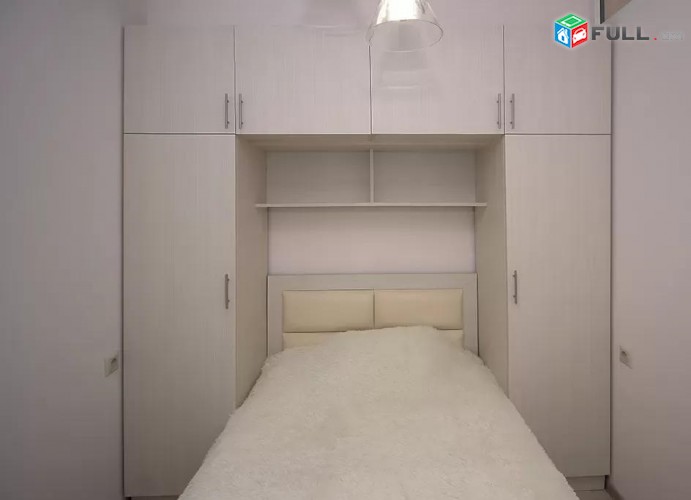 Vardzov e trvum 3 senyakanoc bnakaran Kentronum