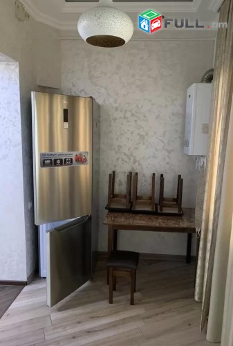 Vardzov e trvum 3 senyakanoc bnakaran Kentronum