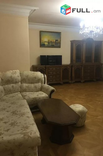 Vardzov e trvum 3 senyakanoc bnakaran Kentronum