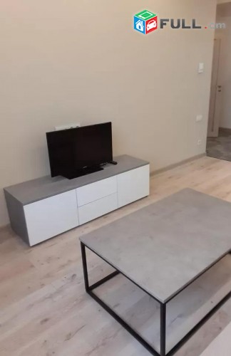 Vardzov e trvum 2 senyakanoc bnakaran Kentronum