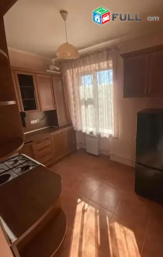 Vardzov e trvum 3 senyakanoc bnakaran Kentronum