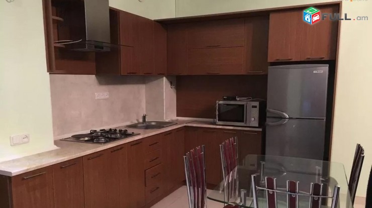Vardzov e trvum 2 senyakanoc bnakaran Kentronum