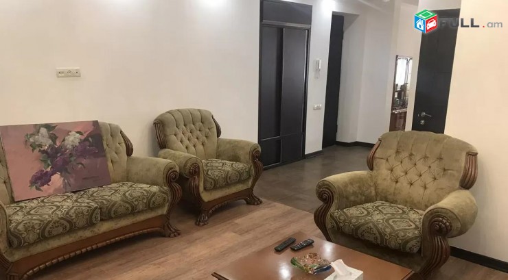 Vardzov e trvum 3 senyakanoc bnakaran Kentronum