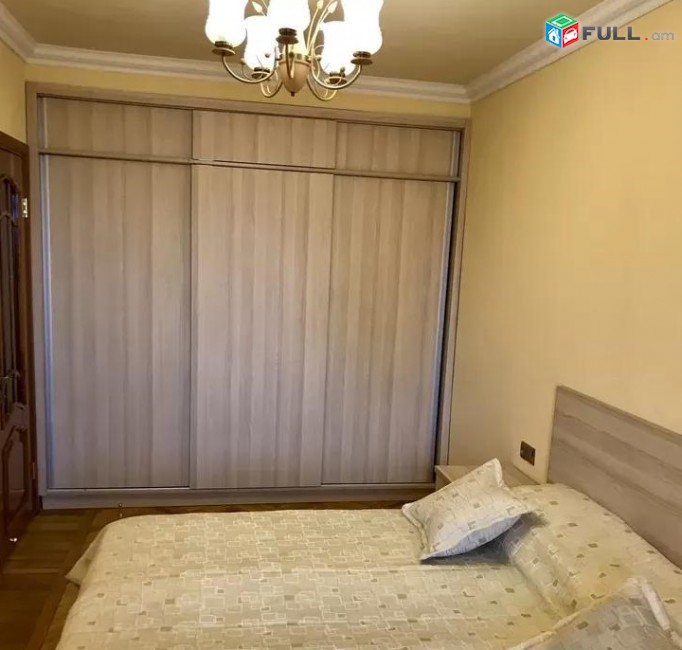 Vardzov e trvum 3 senyakanoc bnakaran Kentronum