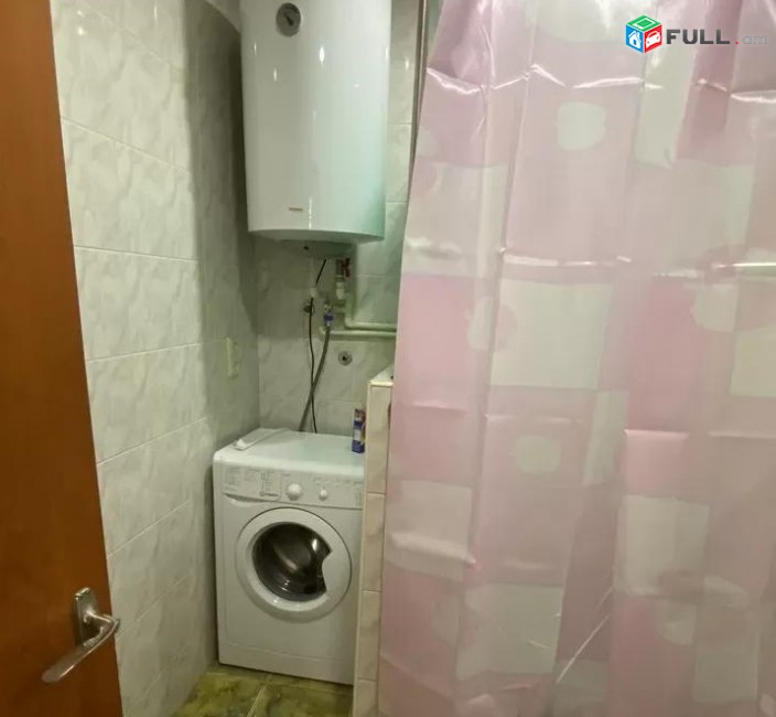 Vardzov e trvum 3 senyakanoc bnakaran Kentronum