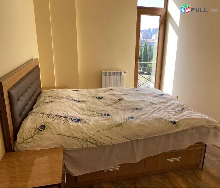 Vardzov e trvum 3 senyakanoc bnakaran Kentronum