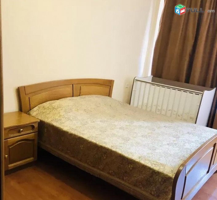 Vardzov e trvum 3 senyakanoc bnakaran Kentronum