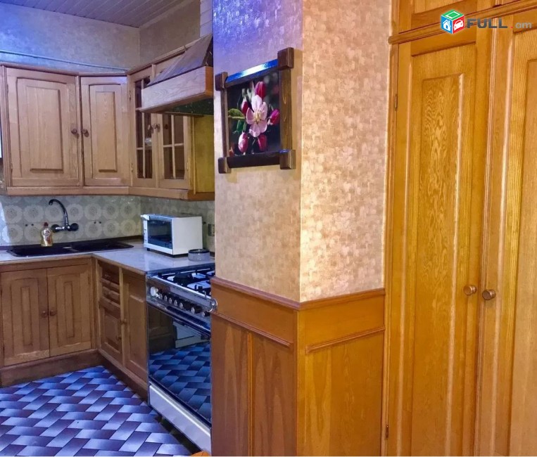 Vardzov e trvum 2 senyakanoc bnakaran Kentronum