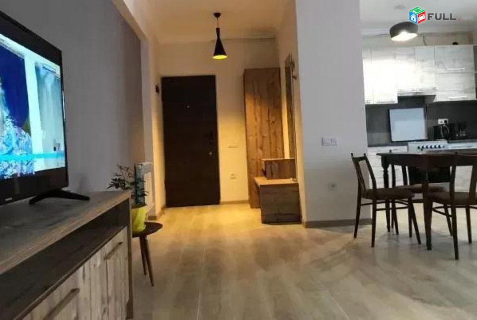 Vardzov e trvum 4 senyakanoc bnakaran Kentronum