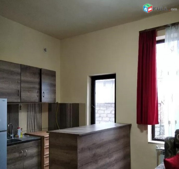 Vardzov e trvum 2 senyakanoc bnakaran Kentronum