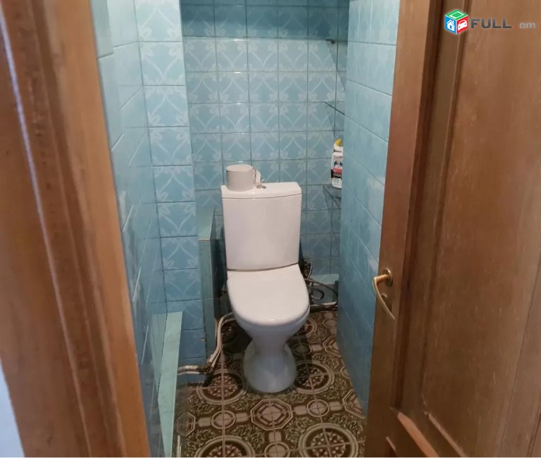 Vardzov e trvum 3 senyakanoc bnakaran Kentronum