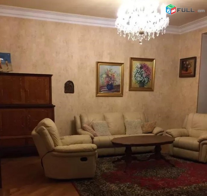 Vardzov e trvum 3 senyakanoc bnakaran Kentronum