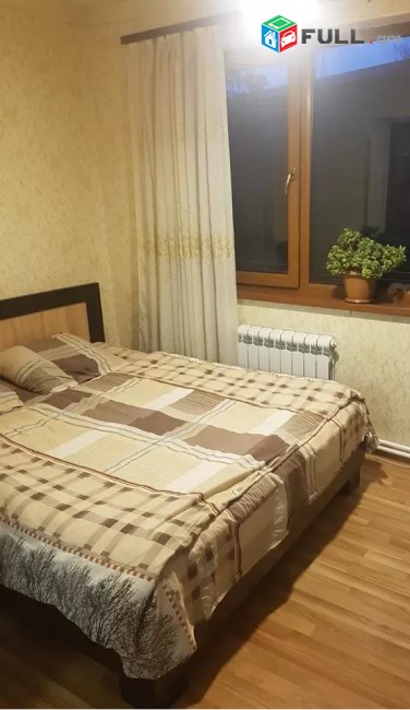 Vardzov e trvum 3 senyakanoc bnakaran Kentronum