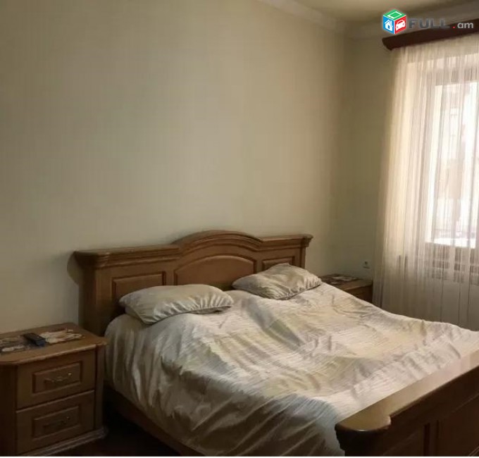 Oravardzov e trvum 4 senyakanots bnakaran Kentronum
