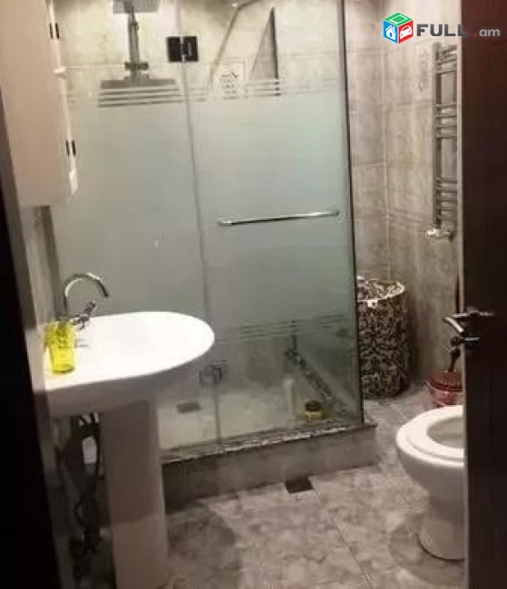 Vardzov e trvum 2 senyakanoc bnakaran Kentronum
