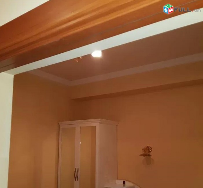 Vardzov e trvum 3 senyakanoc bnakaran Kentronum