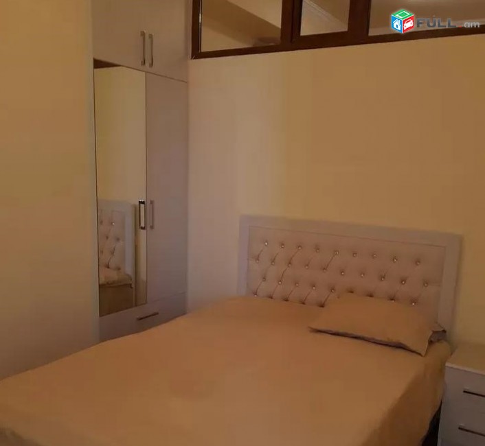 Vardzov e trvum 3 senyakanoc bnakaran Kentronum
