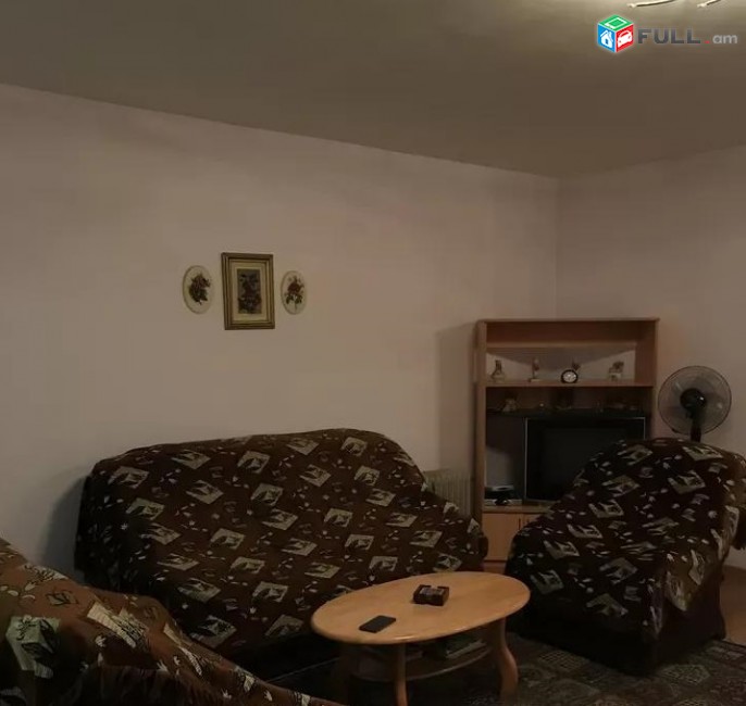 Vardzov e trvum 3 senyakanoc bnakaran Kentronum