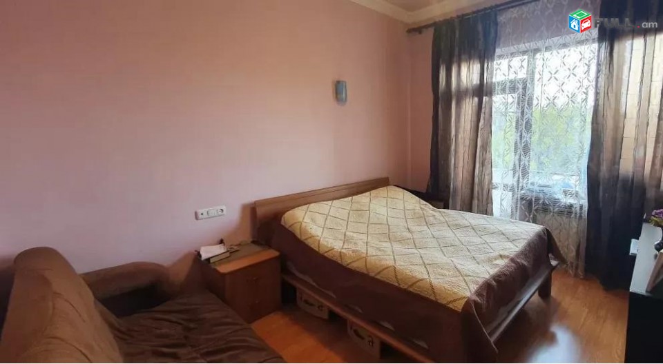 Vardzov e trvum 3 senyakanoc bnakaran Kentronum
