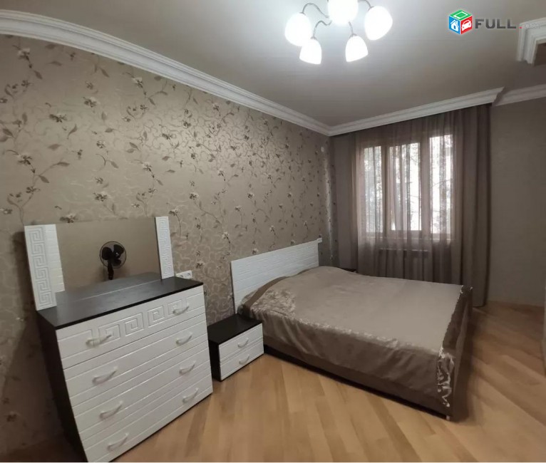 Vardzov e trvum 3 senyakanoc bnakaran Kentronum