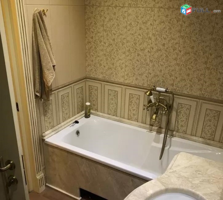 Vardzov e trvum 3 senyakanoc bnakaran Kentronum