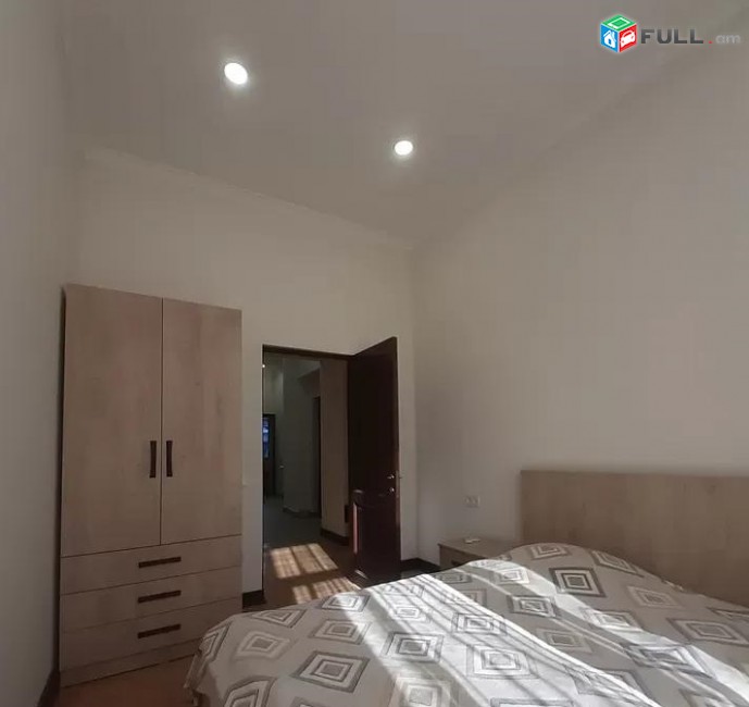Vajarvum e 4 senyakanoc bnakaran Kentronum