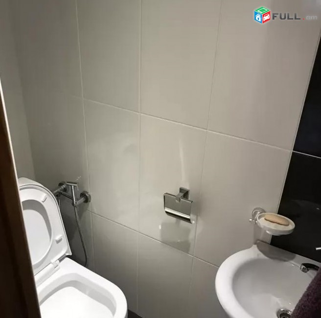 Vardzov e trvum 3 senyakanoc bnakaran Kentronum