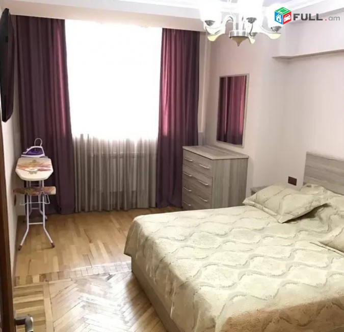 Vardzov e trvum 3 senyakanoc bnakaran Kentronum