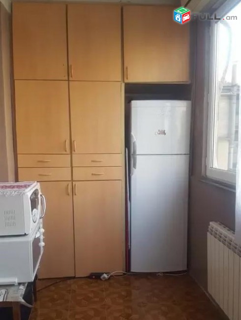 Vardzov e trvum 2 senyakanoc bnakaran Kentronum