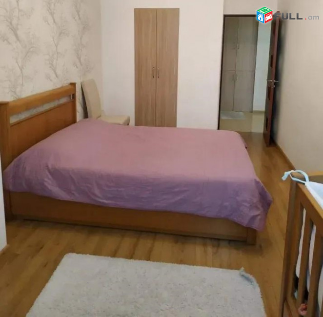 Vardzov e trvum 3 senyakanoc bnakaran Hrachya Qochar