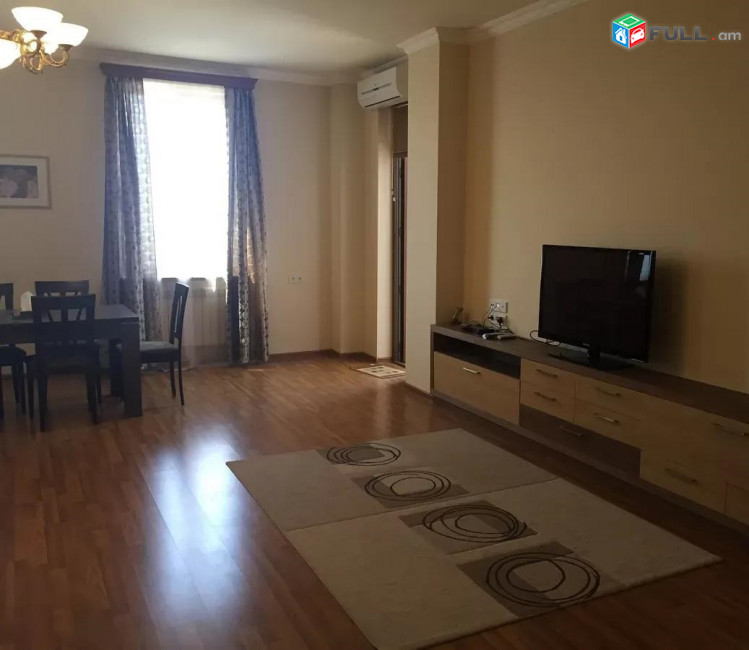Vajarvum e 3 senyakanoc bnakaran Sayat Nova