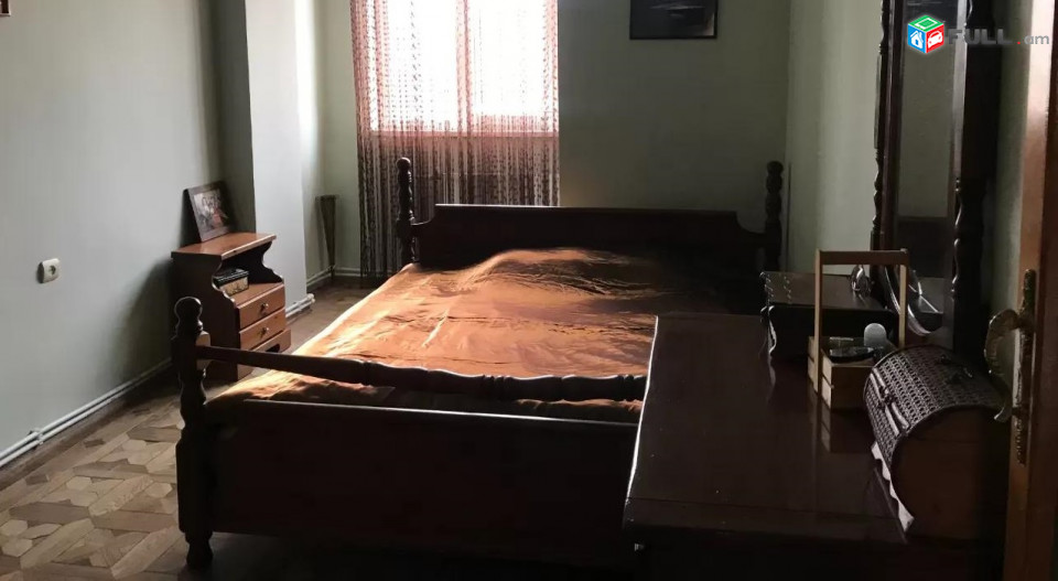 Vardzov e trvum 2 senyakanoc bnakaran Sundukyan 