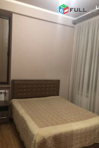 Vardzov e  trvum 3 senyakanoc bnakaran Kentron Argishti poxocum