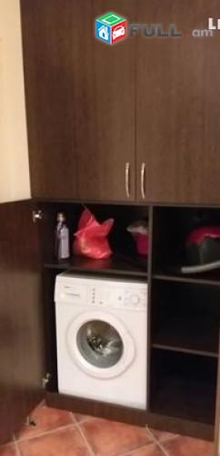 Vardzov e trvum 2 senyakanoc bnakaran Kentronum