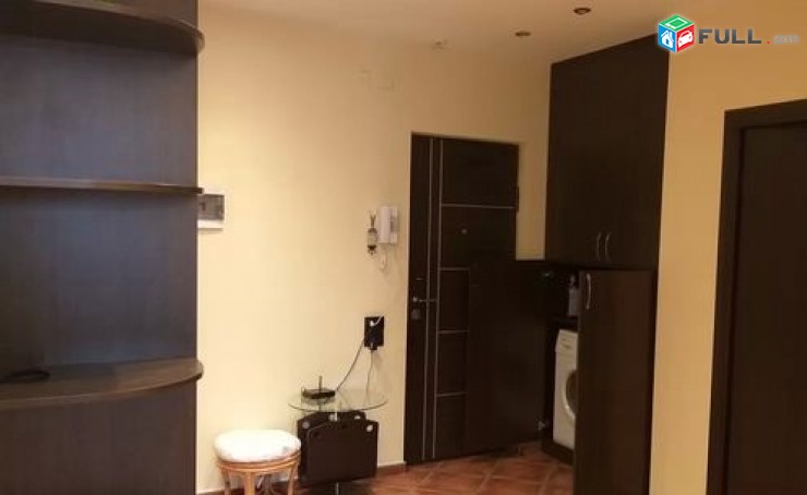 Vardzov e trvum 2 senyakanoc bnakaran Kentronum