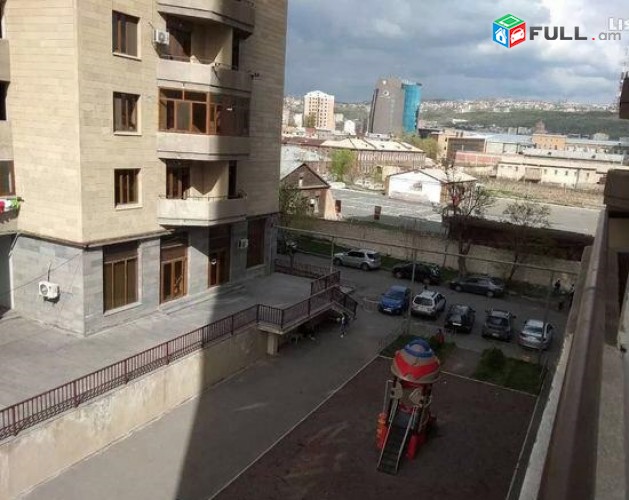 Oravardzov/ e trvum 2 senyakanoc bnakaran Kentronum /Qaxaqapetarani mot 