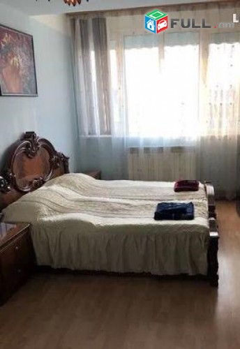 Oravardzov/ e trvum 3  senyakanoc bnakaran Kentronum /