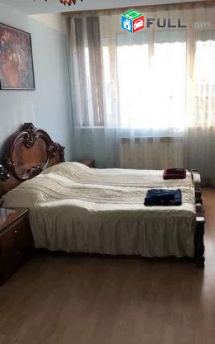 Oravardzov/ e trvum 3  senyakanoc bnakaran Kentronum /