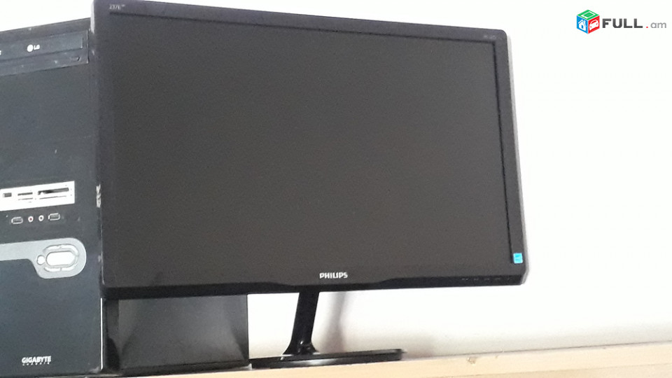 Philips IPS, LED-monitor 23 duym sirun dizaynov !