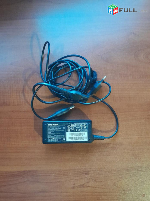 TOSHIBA A045R001L-TO02 - 2-PIN, 45W Ac Adapter