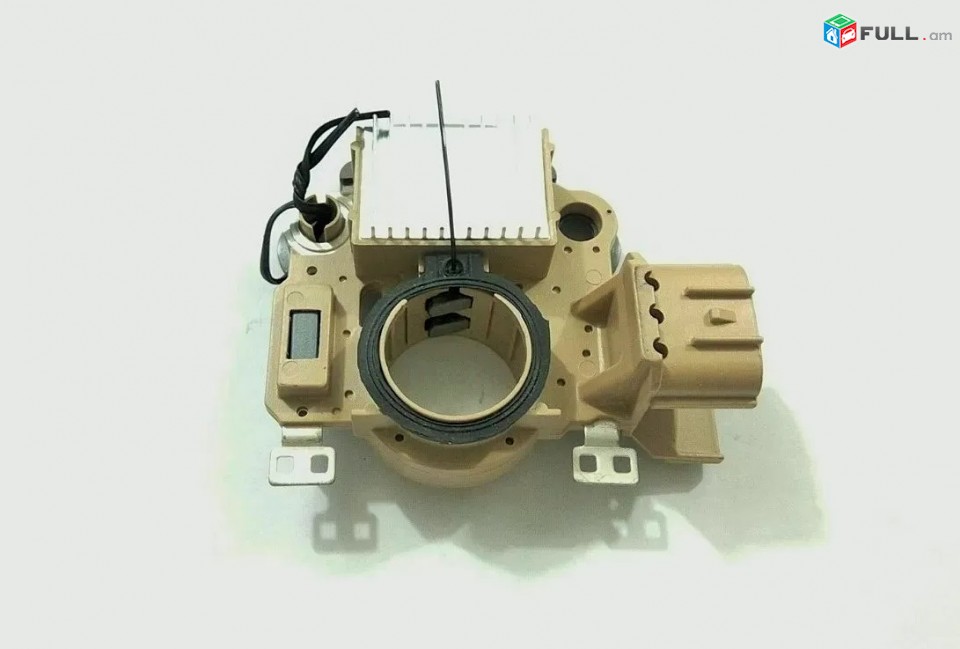 Nissan դինամոյի զարյատկի ռելե, регулятор генератора. 7619