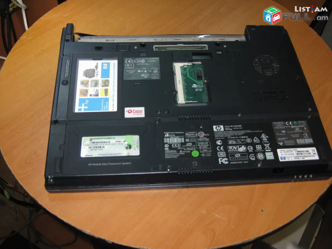 HP Compaq nx8220 Korpus, Pahestamas 
