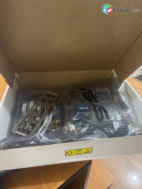 Motherboard asus P5LD2 մայրասալիկ материнская плата 